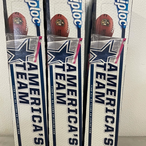 3 - 10 Packs Of Ziploc Dallas Cowboys Storage Bags - Picture 2 of 6